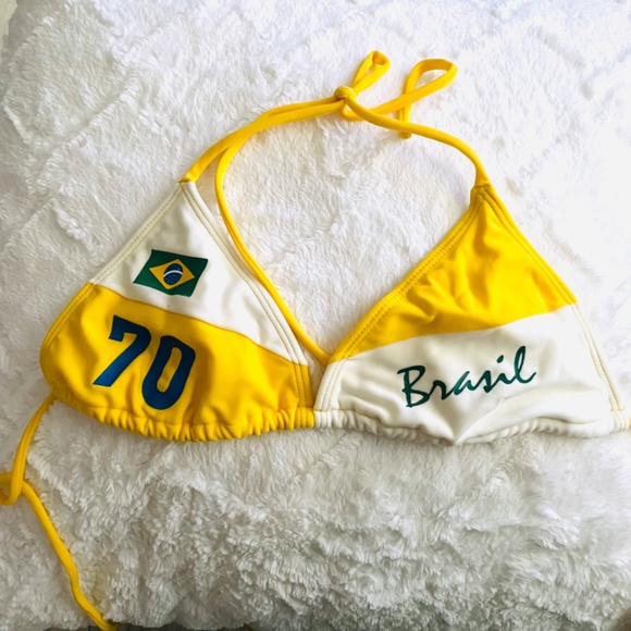 Brazil 7 Triangle Bikini Top - Picture 3 of 10